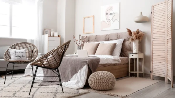 Serene minimalist